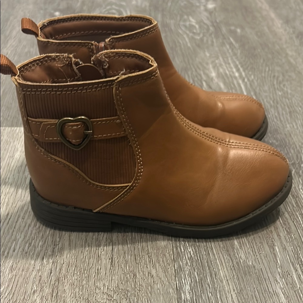 Brown girls ankle boots